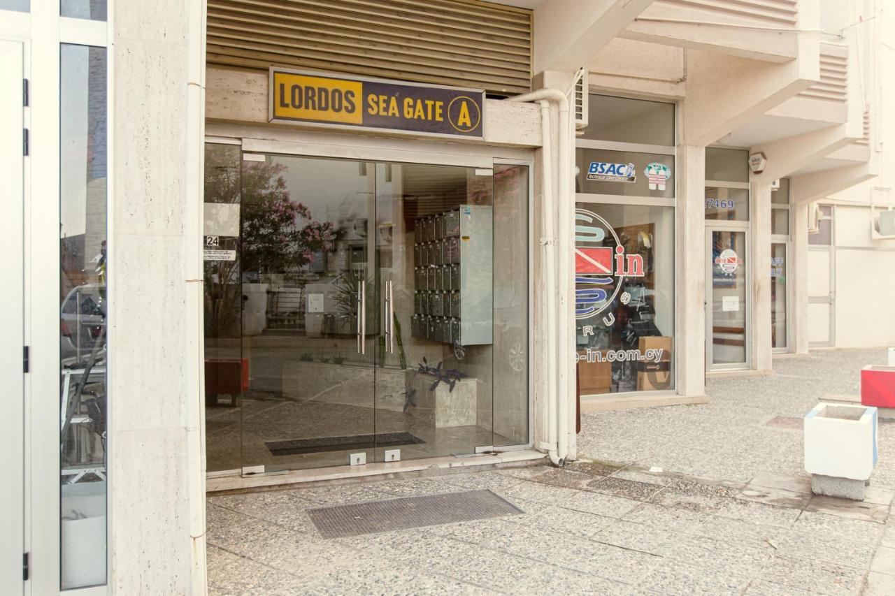 Furnished Seafront Studio Lárnaca Exterior foto
